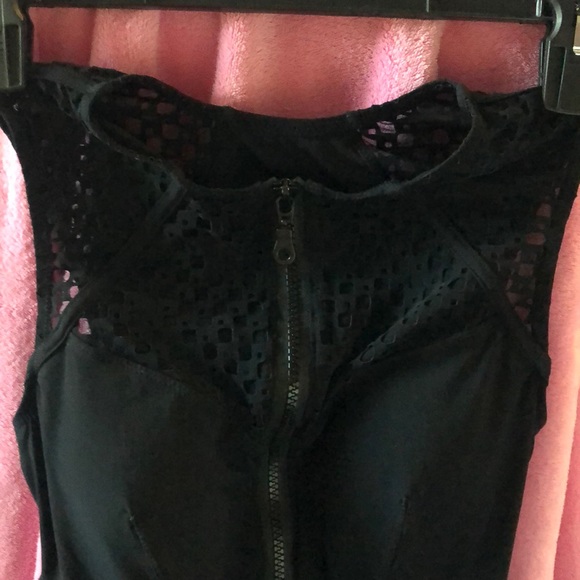 Profile by Gottex one piece swim suit - Picture 4 of 5